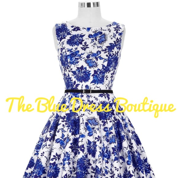 the_blue_dress